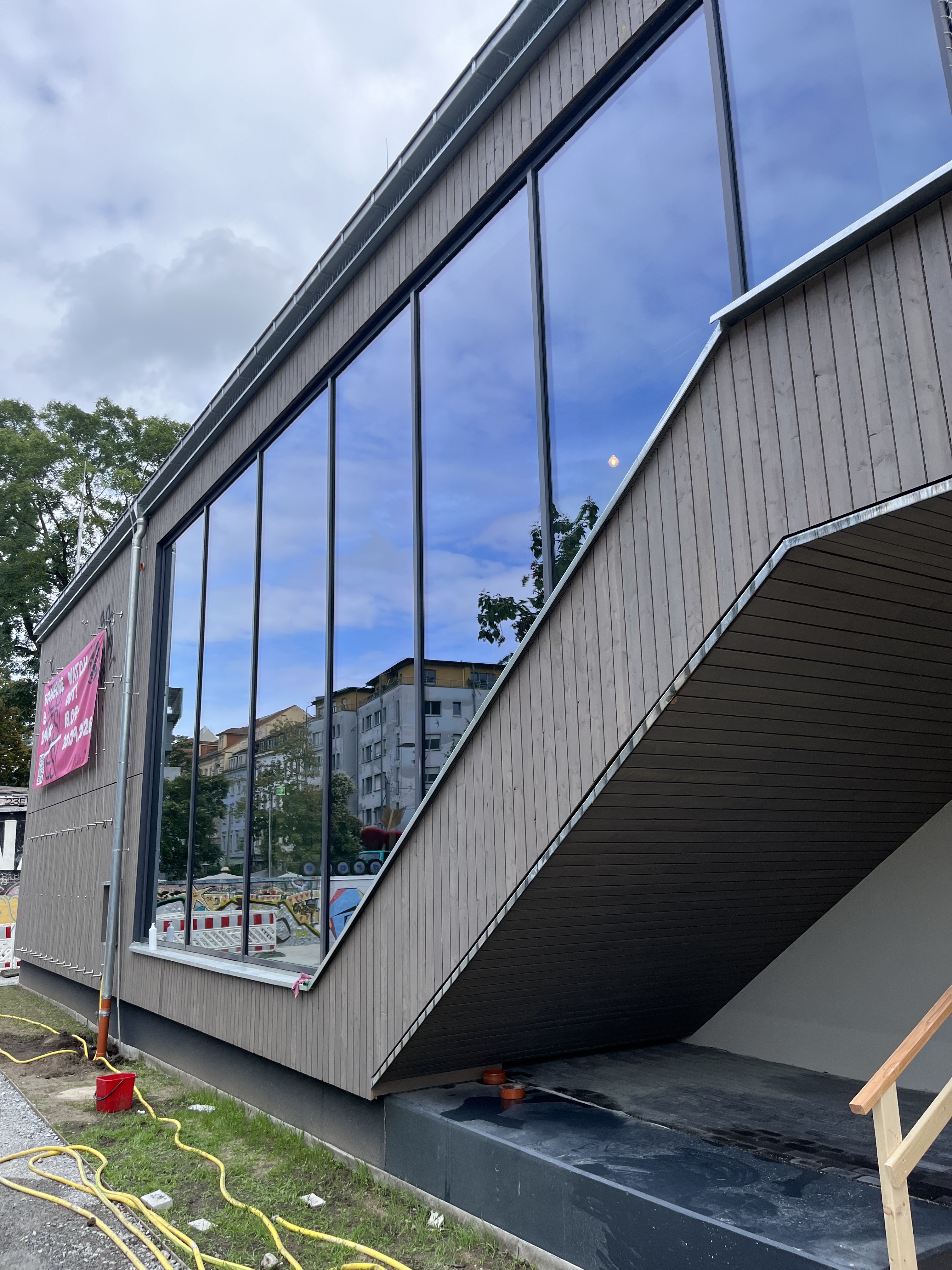 Glas- und Fensterreinigung inklusive Rahmen